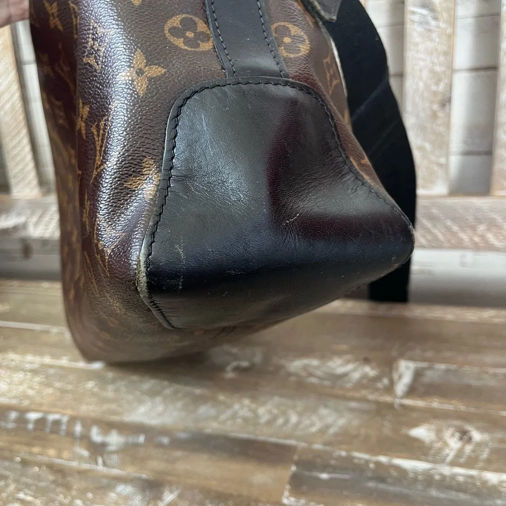 Louis Vuitton Torres Macassar Laptop Messenger Bag